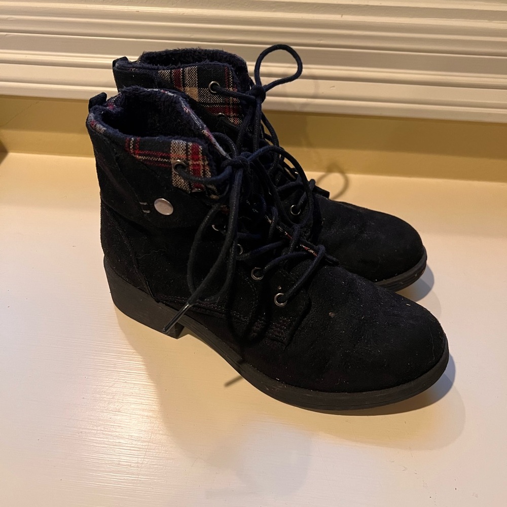 Women’s boots